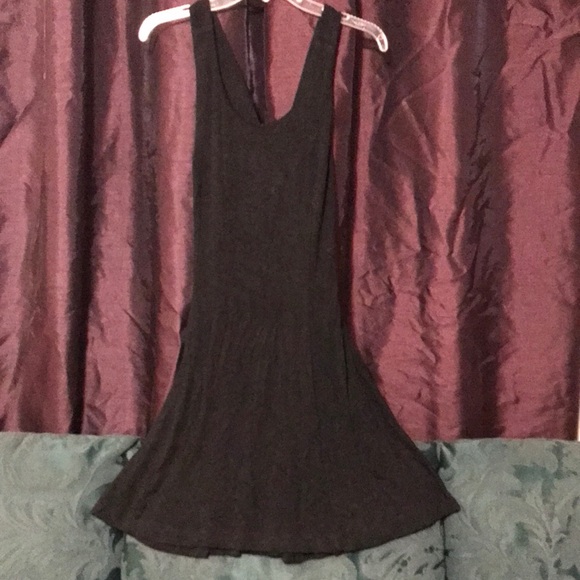 Willi Smith LBD black dress crisscross back flounc bodycon bodcon - Picture 3 of 13